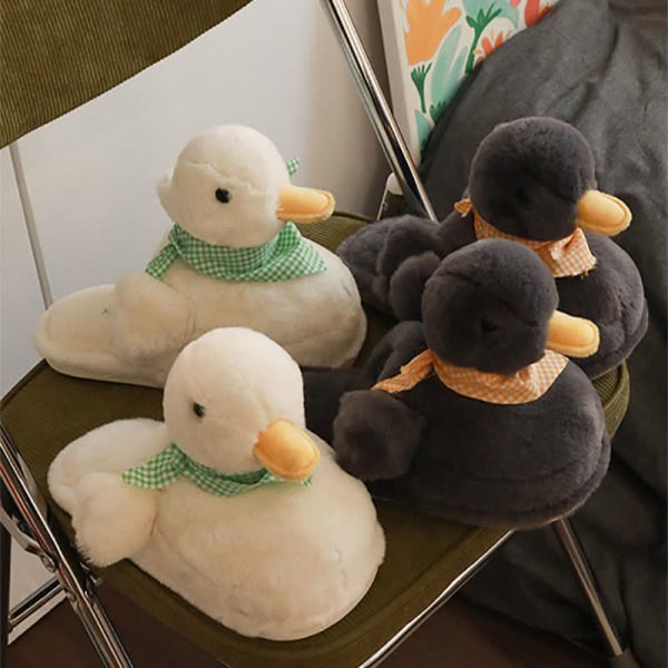 Cute Cartoon Scarf Duck Plush Slippers - Modakawa Modakawa