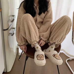 Cute Cartoon Bear Plush Slippers - Modakawa Modakawa