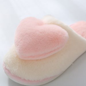 Love Heart Pattern Plush Slippers - Modakawa modakawa