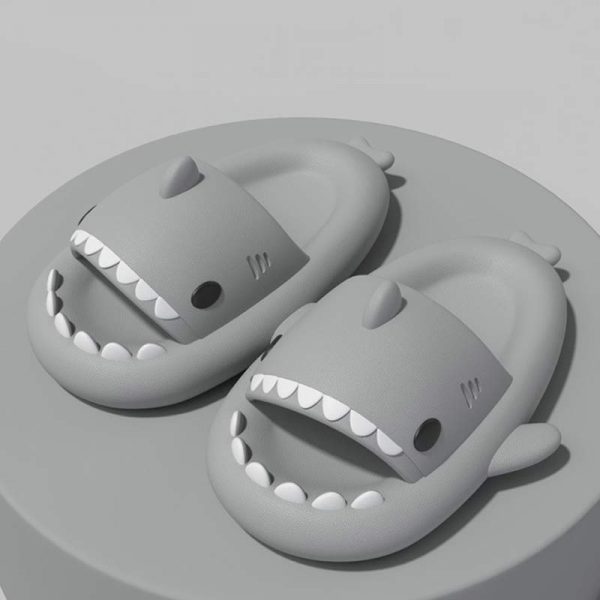 Cartoon Shark Casual Slippers - Modakawa Modakawa